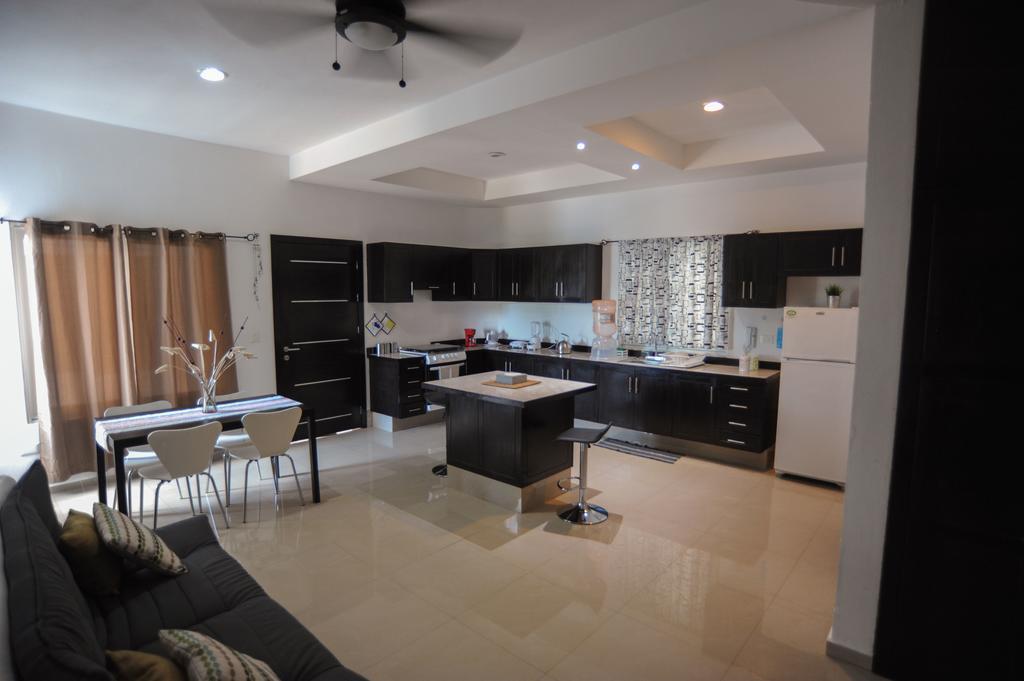 Casa Felicidad Apartment Playa del Carmen Eksteriør billede